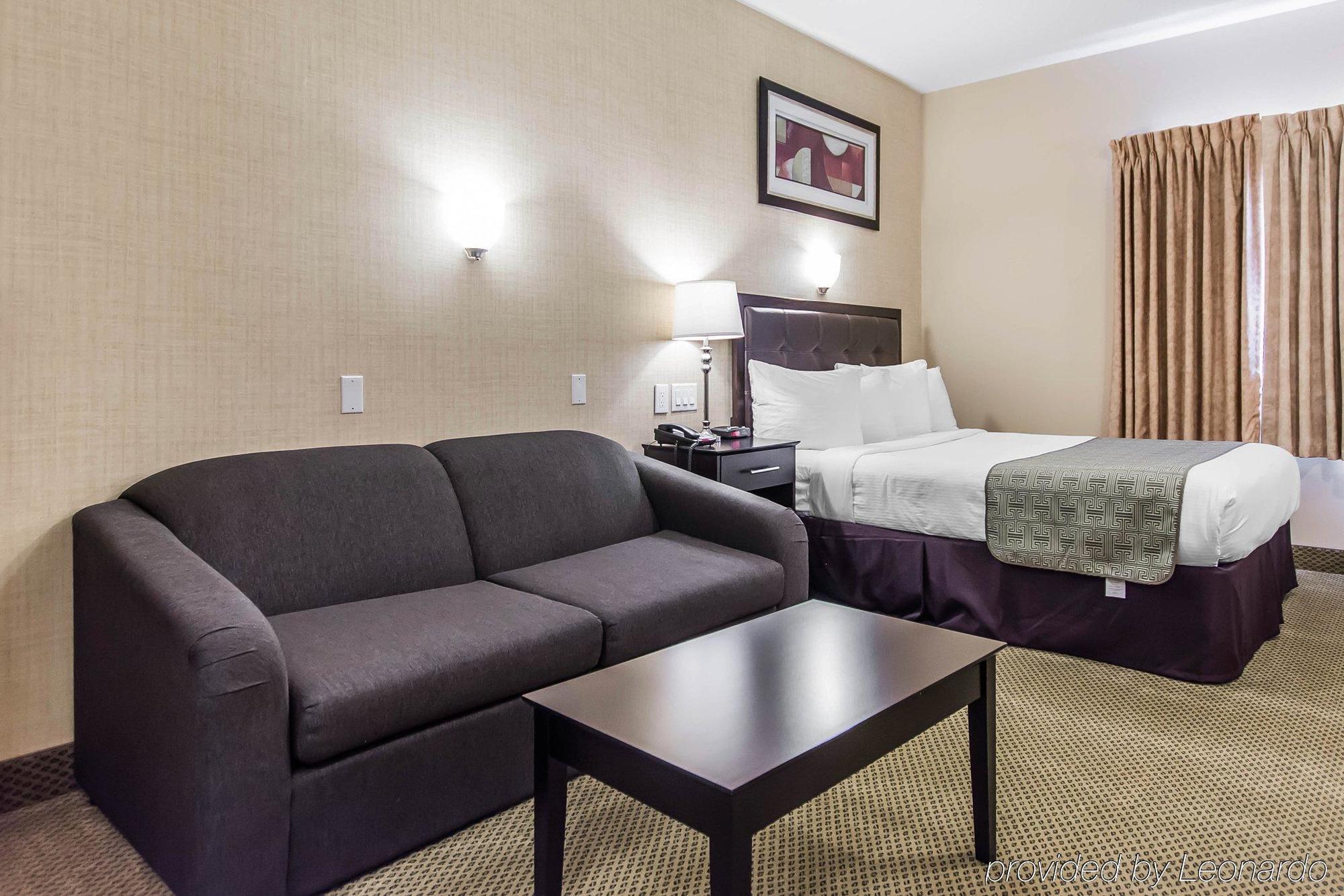 Quality Inn Moncton Exterior photo