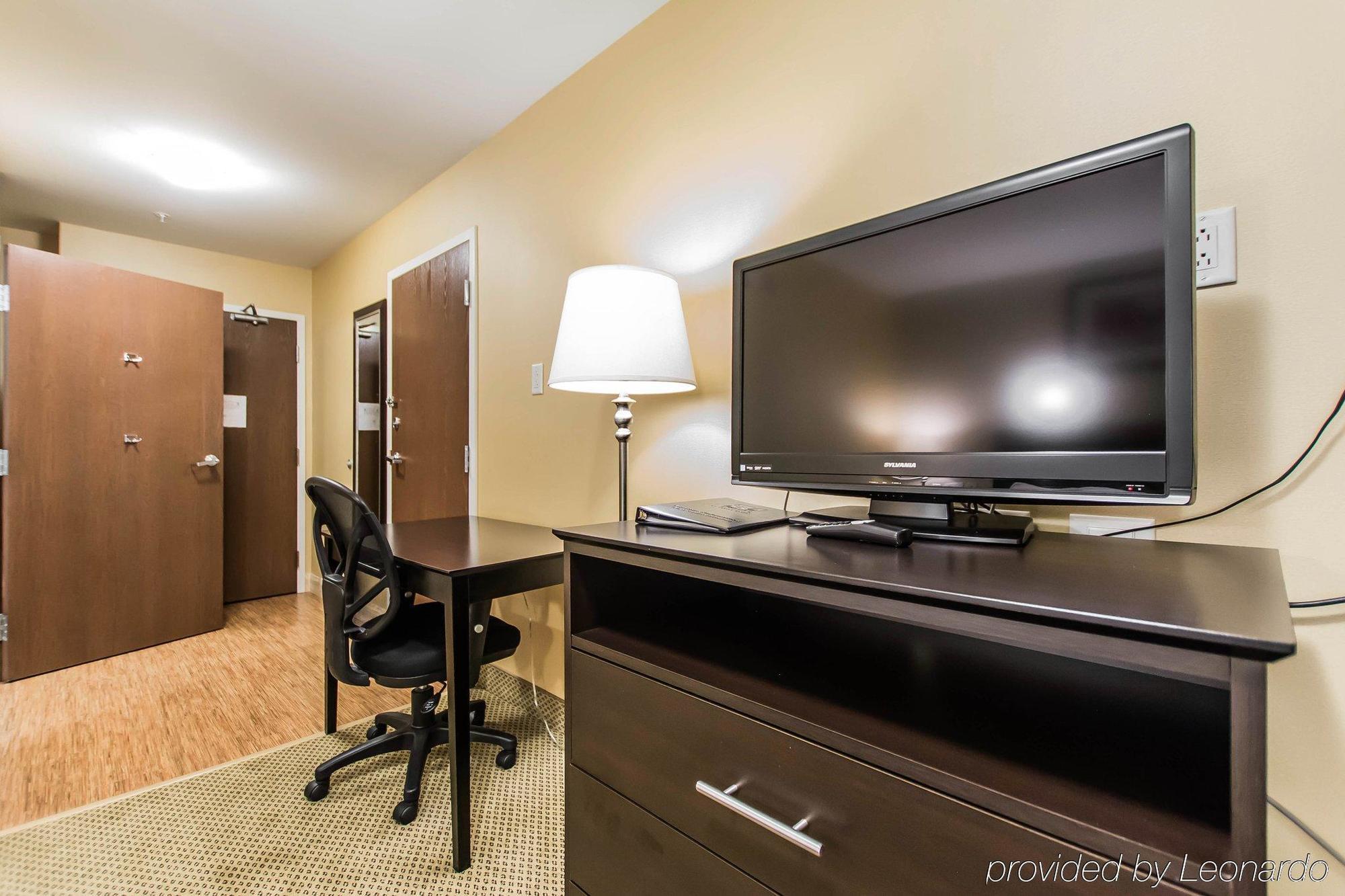 Quality Inn Moncton Exterior photo